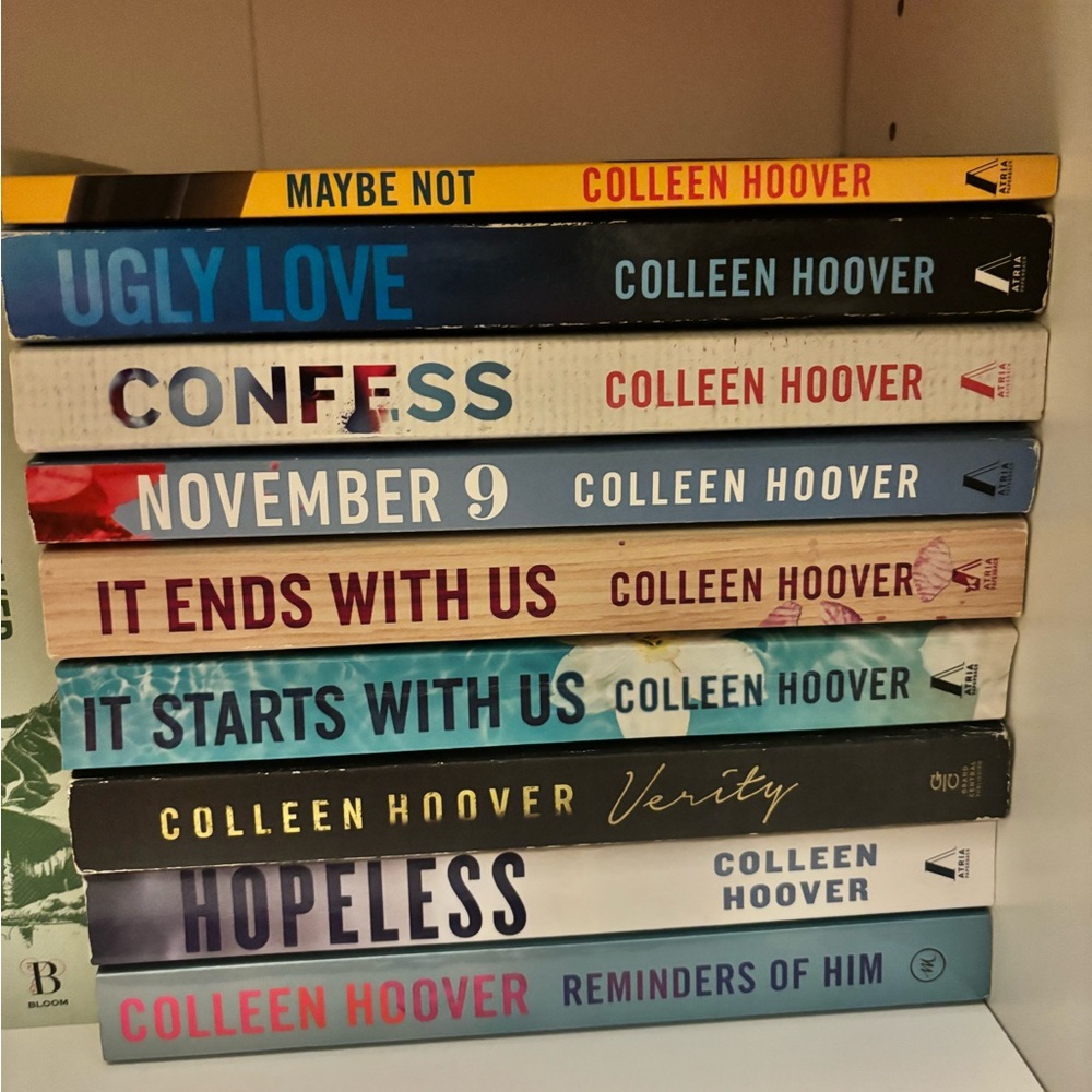 Colleen Hoover Books!